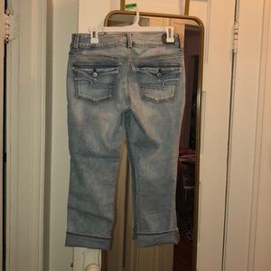 Super stretch AE capris. Size 10 Regular